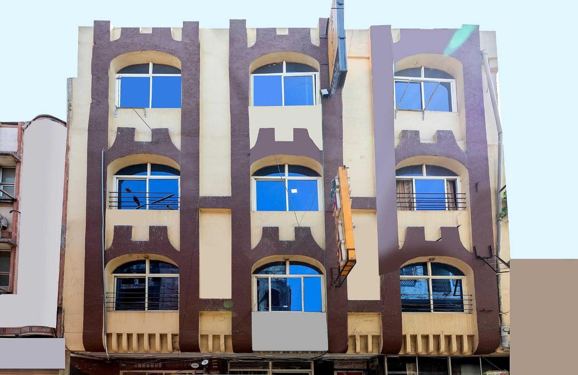 Spot On Hotel Sawera Indore Bagian luar foto